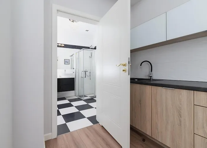 - Dietla 109 Street קרקוב