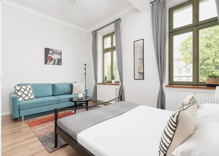 - Dietla 109 Street דירה *