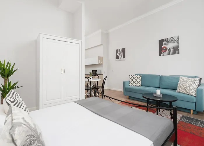 - Dietla 109 Street Апартаменты